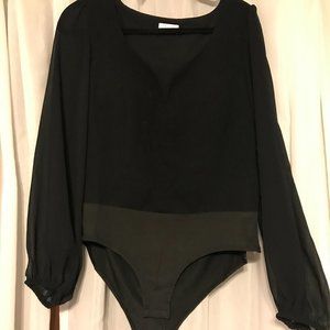 NWB Black Notched Neck Bodysuit Size: Large